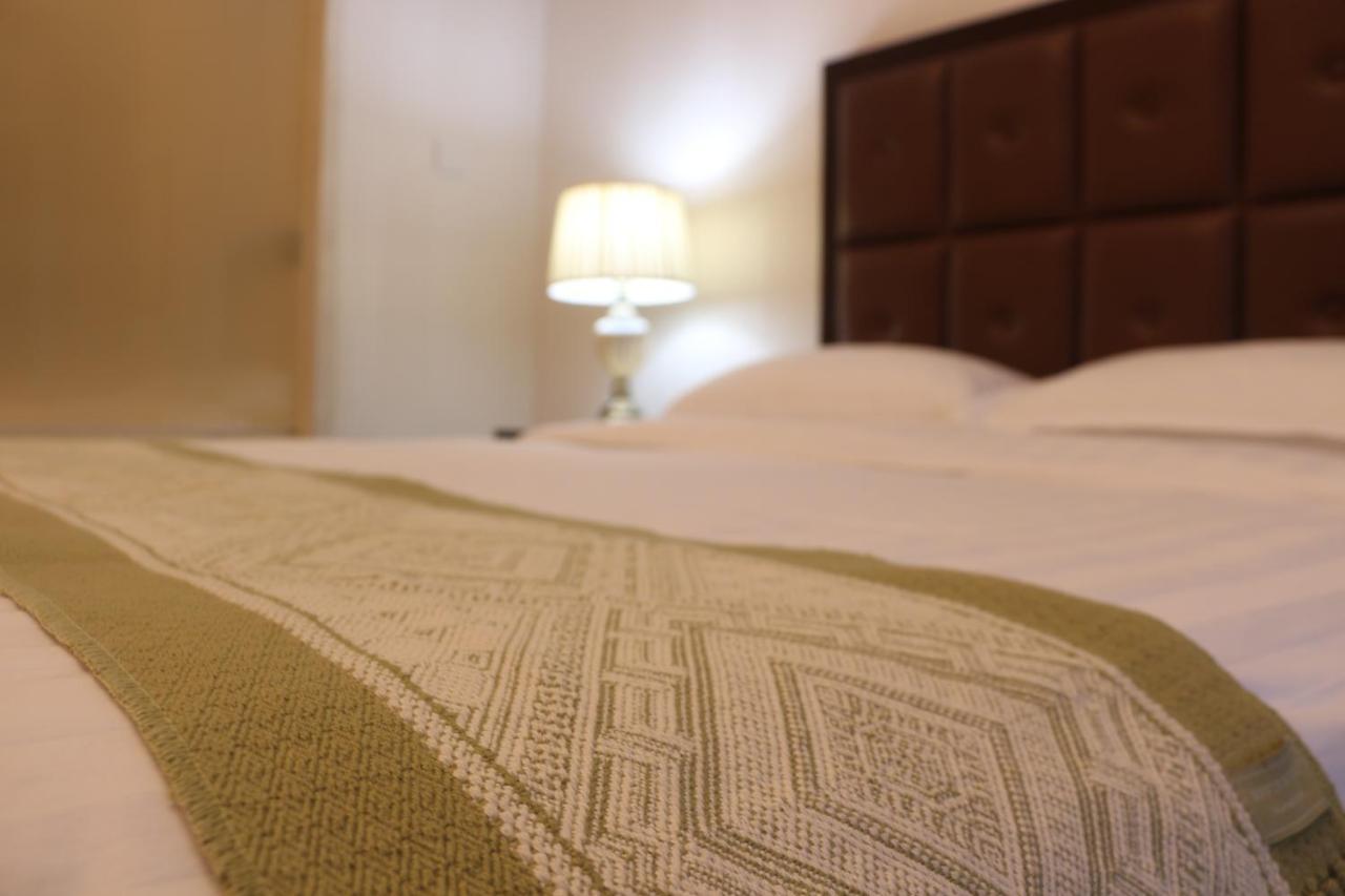 Qingdao Elegant Central Apartment מראה חיצוני תמונה